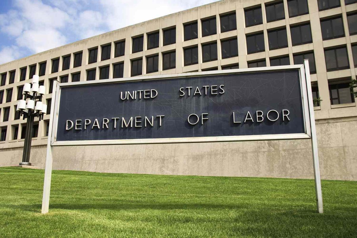 U.S. Labor Department Rescinds 2022 Guidance, Clears Way for Bitcoin in  401(k) Retirement Plans with Neutral Stance - 