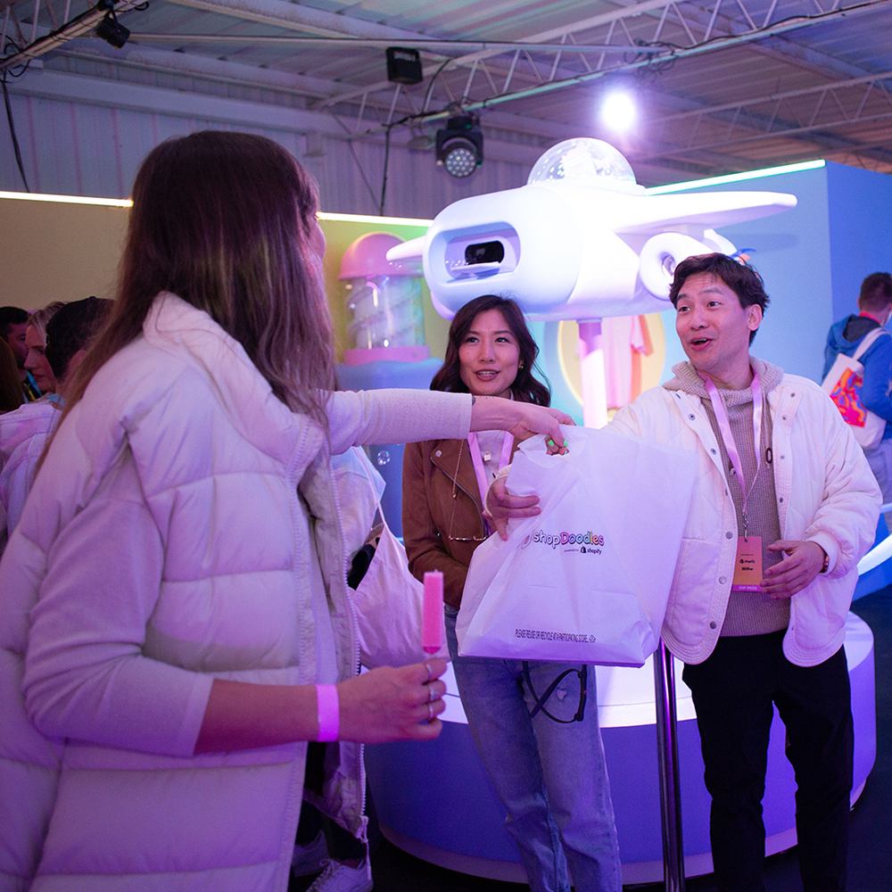 Elite Fashion Brands Continue Building in the Metaverse - 